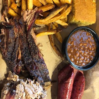 Mission BBQ - Three meat XXL - brisket, pulled pork, and classic #41 sausage - Barbeque Near Me - Parma, Ohio