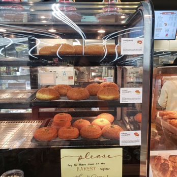 Tous Les Jours - Bakeries Near Me - Lakewood, California Tous Les Jours - Bakeries Near Me - Lakewood, California