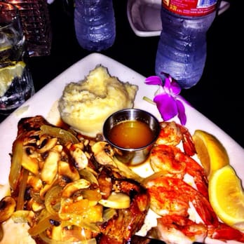 Steve's Steakhouse - Steak and Broiled Shrimp. Delicious! Best restaurant on the island . - Steakhouses Near Me - Avalon, California