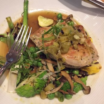 Artisan Bistro - Brick Chicken - New American Near Me - Boston, Massachusetts