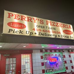 Perry's Pizzeria