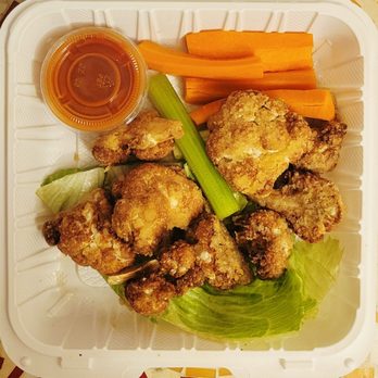 Lancers Restaurant - Buffalo Cauliflower $8.99 HH (08/28/25). @LancersFamilyRestaurant #Burbank #AmericanFood #Diner #Lounge #HappyHour - New American Near Me - Burbank, California
