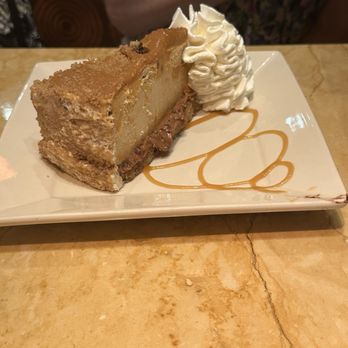 The Cheesecake Factory - American Near Me - Albany, New York