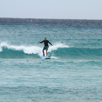 Big Wave Dave - randy surfing - Paddleboarding Near Me - Honolulu, Hawaii