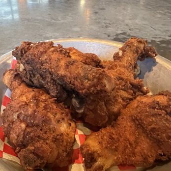 The Eagle Mass Ave - Chicken legs - American Near Me - Indianapolis, Indiana