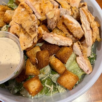Roosters - Chicken Cesar salad - American Near Me - Louisville, Kentucky Roosters - Chicken Cesar salad - American Near Me - Louisville, Kentucky