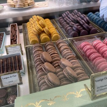 Ladurée - Beverly Hills - Vegan macarons - Macarons Near Me - Beverly Hills, California Ladurée - Beverly Hills - Vegan macarons - Macarons Near Me - Beverly Hills, California