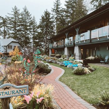 Kingfisher Pacific Resort & Spa - Resorts Near Me - Courtenay, British Columbia Kingfisher Pacific Resort & Spa - Resorts Near Me - Courtenay, British Columbia