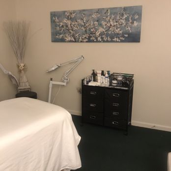 Sapphire Esthique - Hair Removal Near Me - Ellicott City, Maryland Sapphire Esthique - Hair Removal Near Me - Ellicott City, Maryland