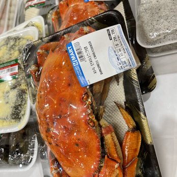 H Mart - Kaka’ako - Take out crab on the bento table - Grocery Near Me - Honolulu, Hawaii H Mart - Kaka’ako - Take out crab on the bento table - Grocery Near Me - Honolulu, Hawaii