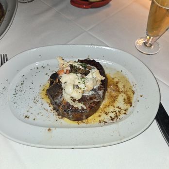 Steak 48 Del Mar - Age T-bone steak - Steakhouses Near Me - Del Mar, California Steak 48 Del Mar - Age T-bone steak - Steakhouses Near Me - Del Mar, California