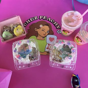 Chez Peachy - Bento cakes, cookies, beverages - Custom Cakes Near Me - Tucson, Arizona