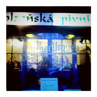 U Dvou koček by null