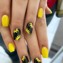 House Of Colors Nails - Nails