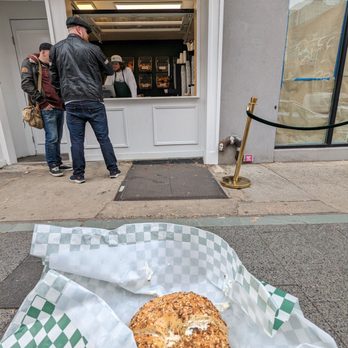 Leon’s Bagels - Everything bagel with cream cheese - Bagels Near Me - Brooklyn, New York Leon’s Bagels - Everything bagel with cream cheese - Bagels Near Me - Brooklyn, New York