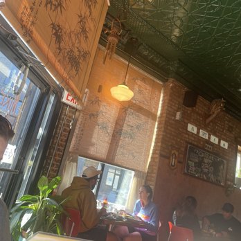Uncle Mike's Place - Breakfast & Brunch Near Me - Chicago, Illinois