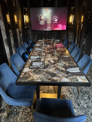 T BAR Roslyn by null