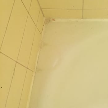 Wave House Cleaning - The bathtub wasn't even touched - still has soap rings from the previous tenant. - Home Cleaning Near Me Wave House Cleaning - The bathtub wasn't even touched - still has soap rings from the previous tenant. - Home Cleaning Near Me