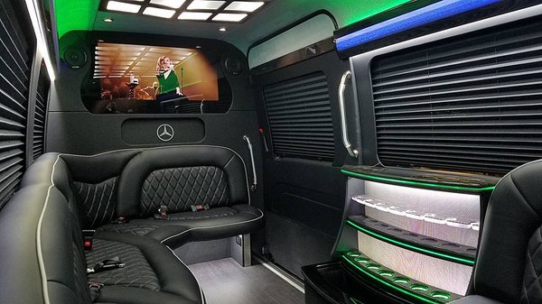 Goodman Executive Sedan And Limousine Service