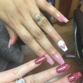 Hector Nails - Nail Salons Near Me - San Antonio, Texas