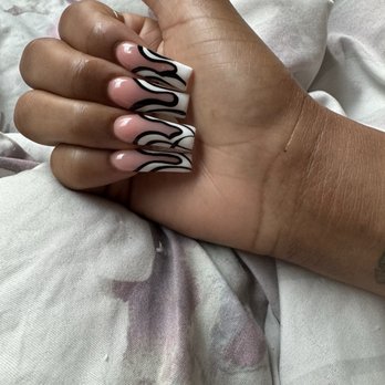 DripDropNailz - Nail Salons Near Me - Emeryville, California