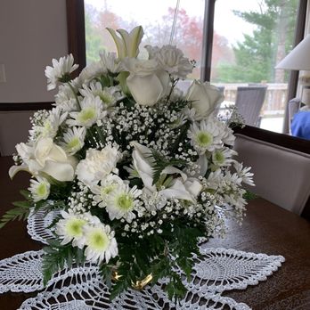 A M Floral & Gifts - Florists Near Me - Newaygo, Michigan A M Floral & Gifts - Florists Near Me - Newaygo, Michigan