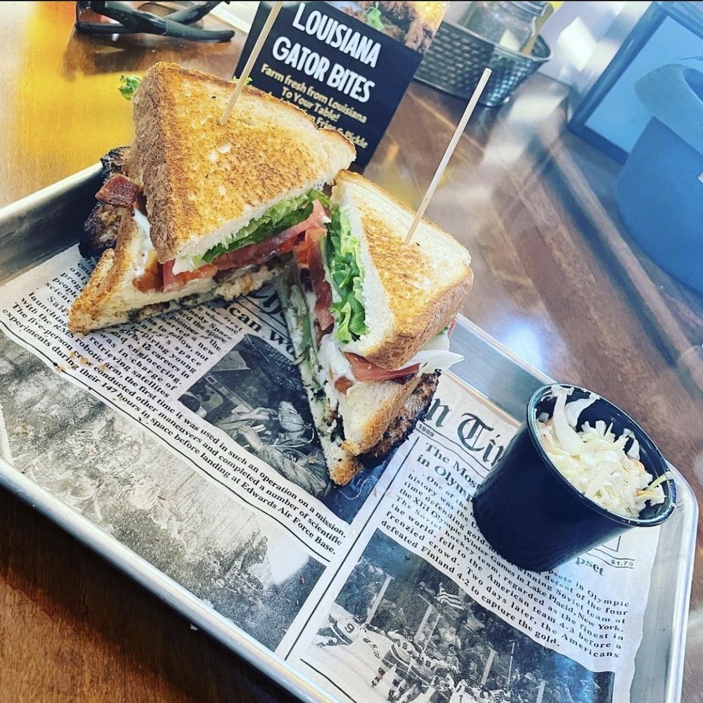 Cow Patty's - Chicken sandwich - Burgers Near Me - Wantage, New Jersey