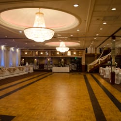 Niko’s Banquets - STAIRCASE