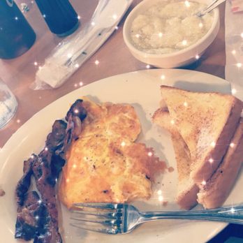 Eggs Up Grill - Breakfast & Brunch Near Me - Myrtle Beach, South Carolina
