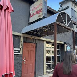Vesper Lounge - Outside
