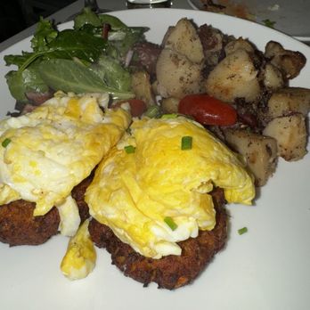 1803 Nyc - Crawfish Cake Benedict - Cajun/Creole Near Me - New York, New York