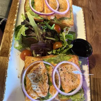 Madres Brunch - Salmon Avocado Toast - Breakfast & Brunch Near Me - Riverside, California Madres Brunch - Salmon Avocado Toast - Breakfast & Brunch Near Me - Riverside, California