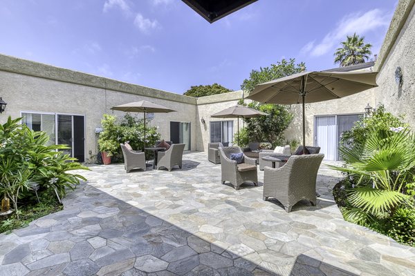 Santa Barbara Memory Care by null