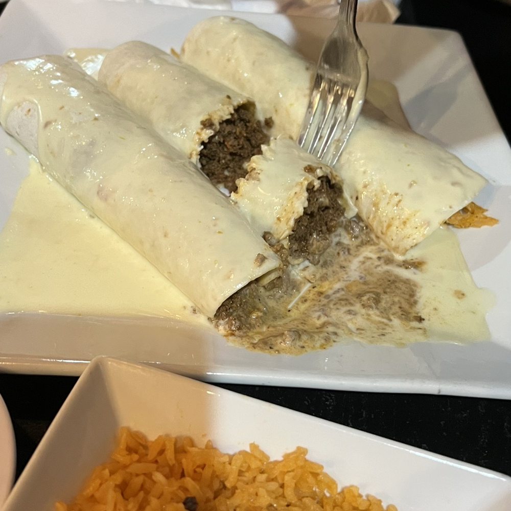Limón y Sal - Various burritos - Mexican Near Me - Louisville, Kentucky Limón y Sal - Various burritos - Mexican Near Me - Louisville, Kentucky