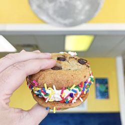 To the Moon and Back Frozen Treats