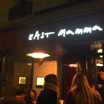 East Mamma - Outside - Pizza Near Me - Paris, 75 East Mamma - Outside - Pizza Near Me - Paris, 75