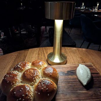 Verse - Hokkaido Milk Buns - Seafood Near Me - Toluca Lake, California