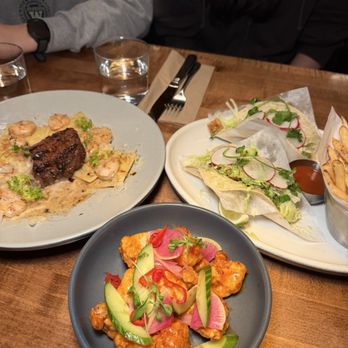 JOEY Southcenter - New American Near Me - Tukwila, Washington