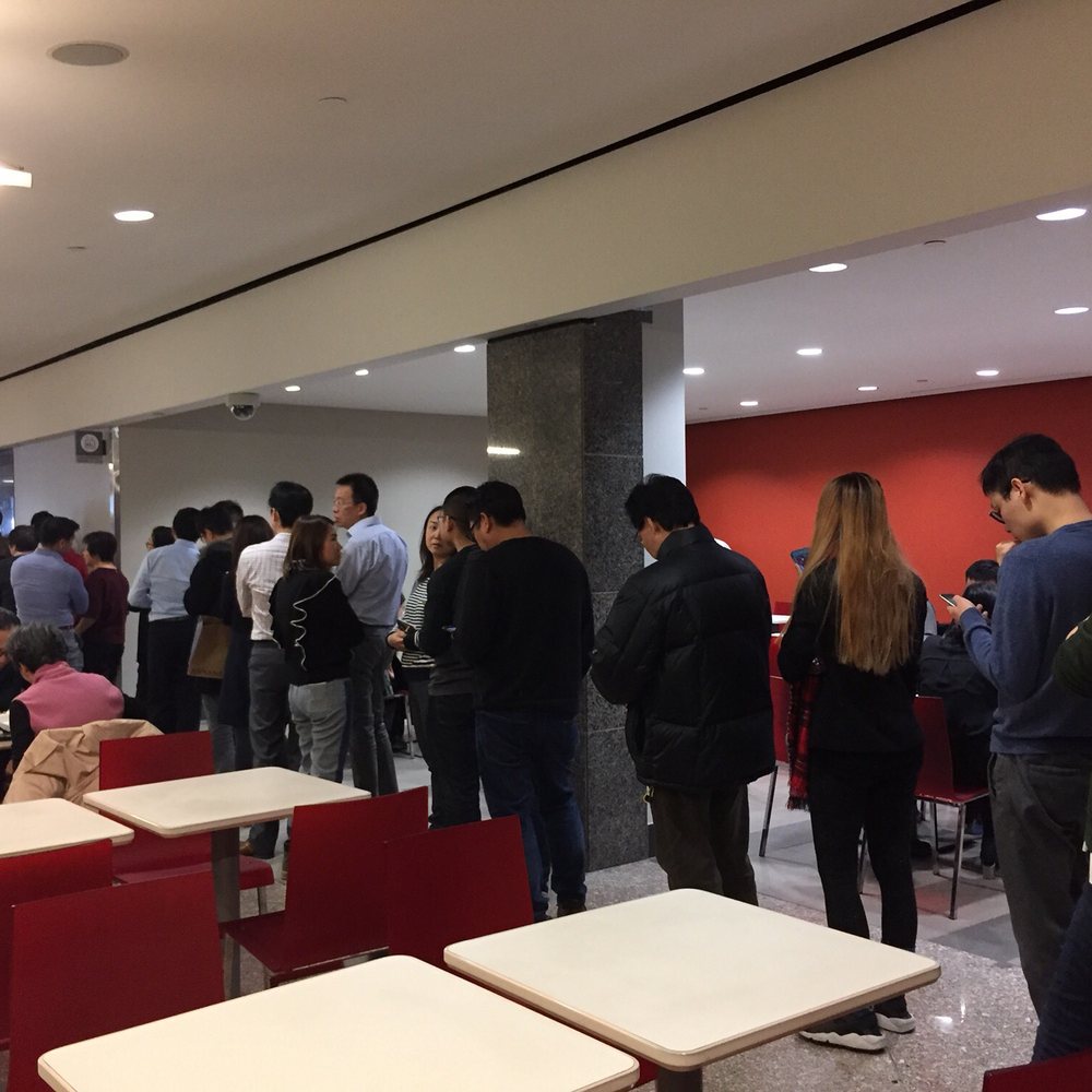 Modern Wok - Super long lineup during lunch time - Chinese Near Me - Toronto, Ontario Modern Wok - Super long lineup during lunch time - Chinese Near Me - Toronto, Ontario