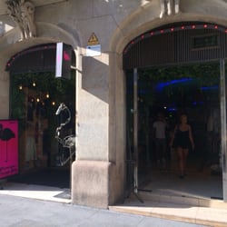Flamingos Gallery - Fachada