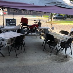Pizza & Papas - Outside seating very cozy
