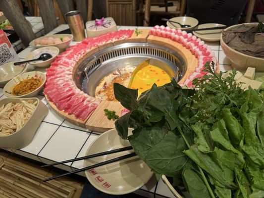 Old Alley Hot Pot Austin | 龙门阵火锅奥斯丁店 by null