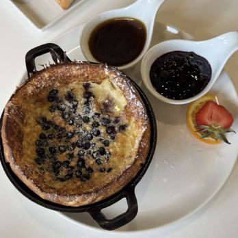 Clark Point Cafe - Bakeries Near Me - Southwest Harbor, Maine