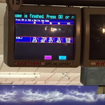 Revs Bowling & Entertainment Centre - Ok I officially suck! - Bowling Near Me - Burnaby, British Columbia