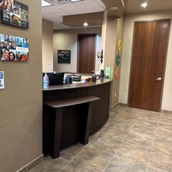 Legacy Implant and Oral Surgery - Front desk