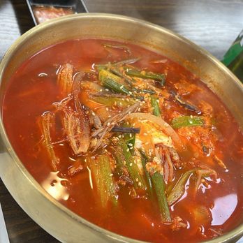 The Place Gu Jip Restaurant - Yukgaejang soup - Korean Near Me - Gardena, California The Place Gu Jip Restaurant - Yukgaejang soup - Korean Near Me - Gardena, California