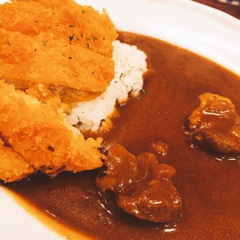 蜂の家 蜂の家 | 佐世保から世界へ 当店自慢のカレー・ジャンボシュークリーム