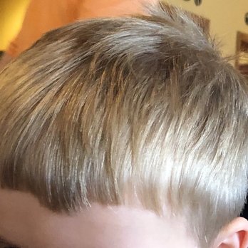 Lucky's Barber Shop - Lucky's couldn't cut a straight line. - Barbers Near Me - Dallas, Texas Lucky's Barber Shop - Lucky's couldn't cut a straight line. - Barbers Near Me - Dallas, Texas