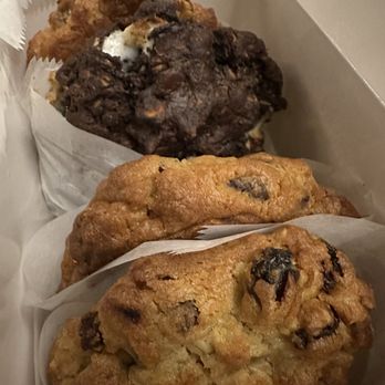 Levain Bakery - Bakeries Near Me - Newport Beach, California Levain Bakery - Bakeries Near Me - Newport Beach, California