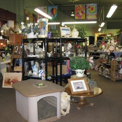 Sutter Buttes Canine Rescue Thrift Shop - Inside our Thrift Shop at 855 Gray Avenue, Yuba City CA 95991